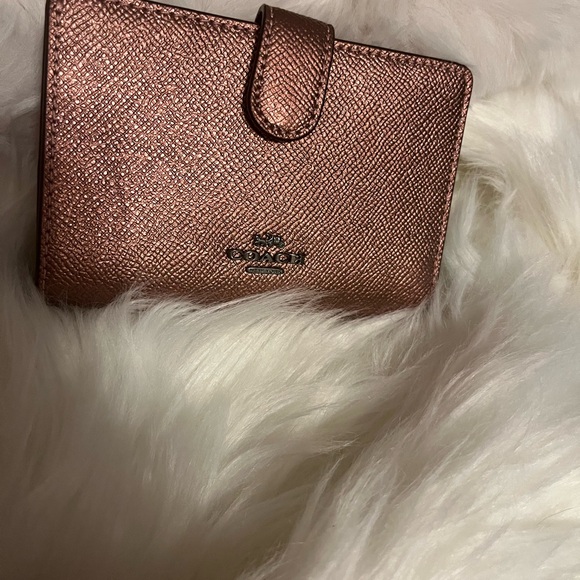 Coach Pink Pebbled Leather Wallet - Picture 4 of 4